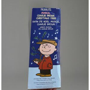 Peanuts Musical Charlie Brown Christmas Tree Linus Blanket Plays Linus & Lu Song